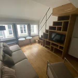 https://triplex-neuvice.brusselshotelsbook.com