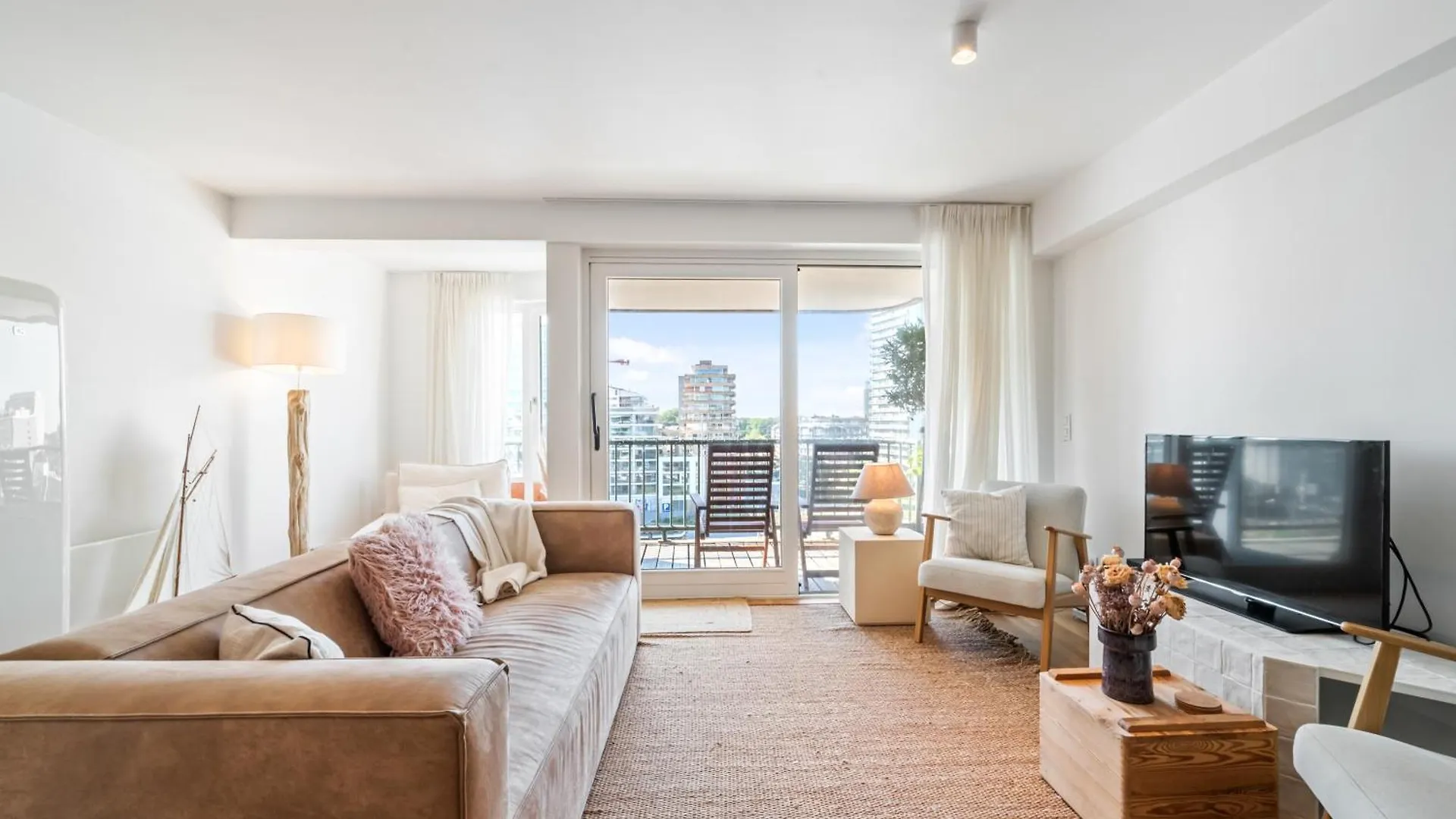 Appartement Maison Beaufort - Uniek Zicht Op De Jachthaven Oostende